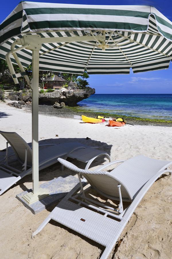 Anda Cove Beach Resort Bagian luar foto